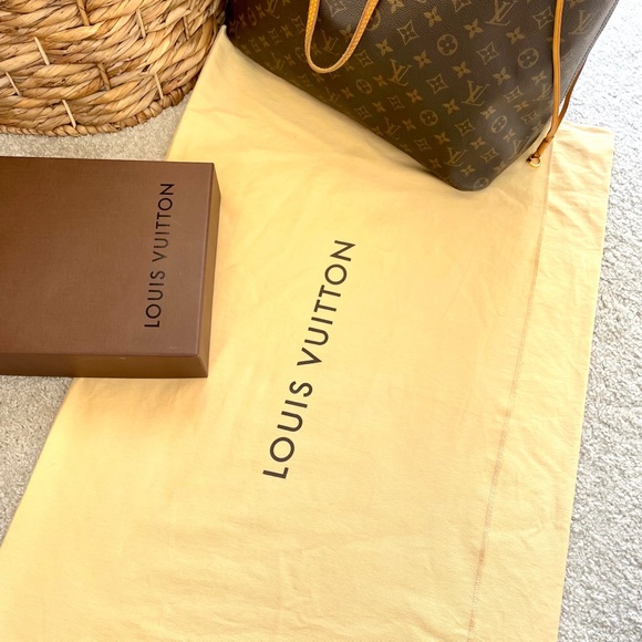 Louis Vuitton Accessories - Authentic Louis Vuitton Vintage Dustbag XXL